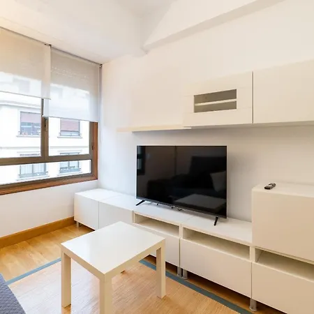 Apartment Pretty Close To The